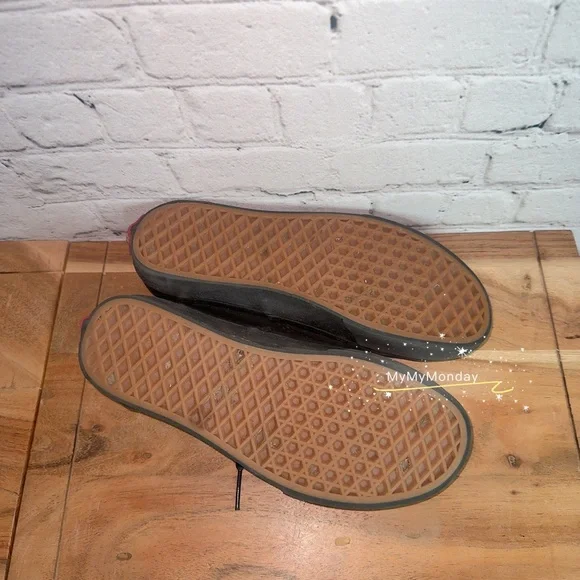 Vans Black Shoes Skate Shoes - Picture 6 of 6